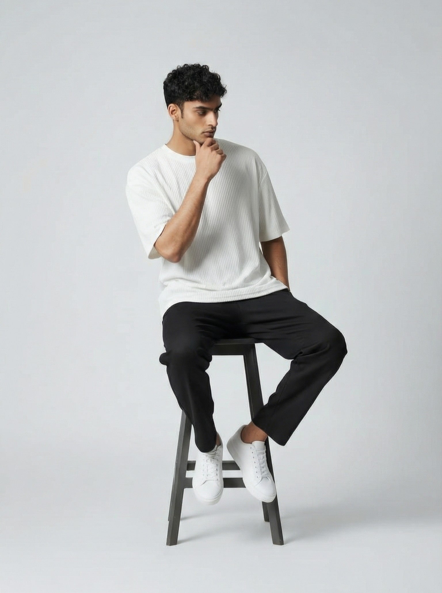 KAEL | TEXTURED RELAXED TEE