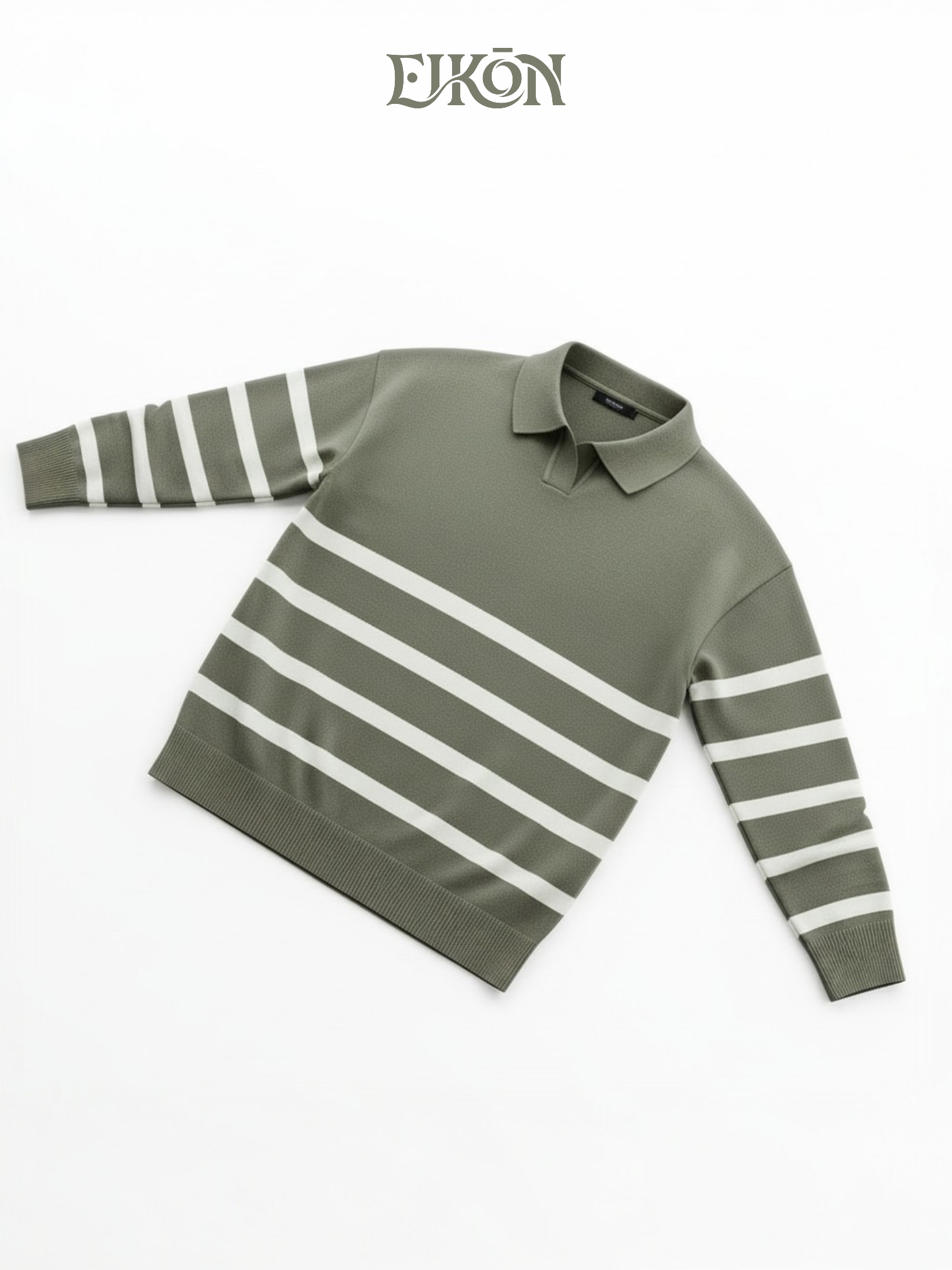 VAREK | TWO-TONE OPEN COLLAR SWEATER