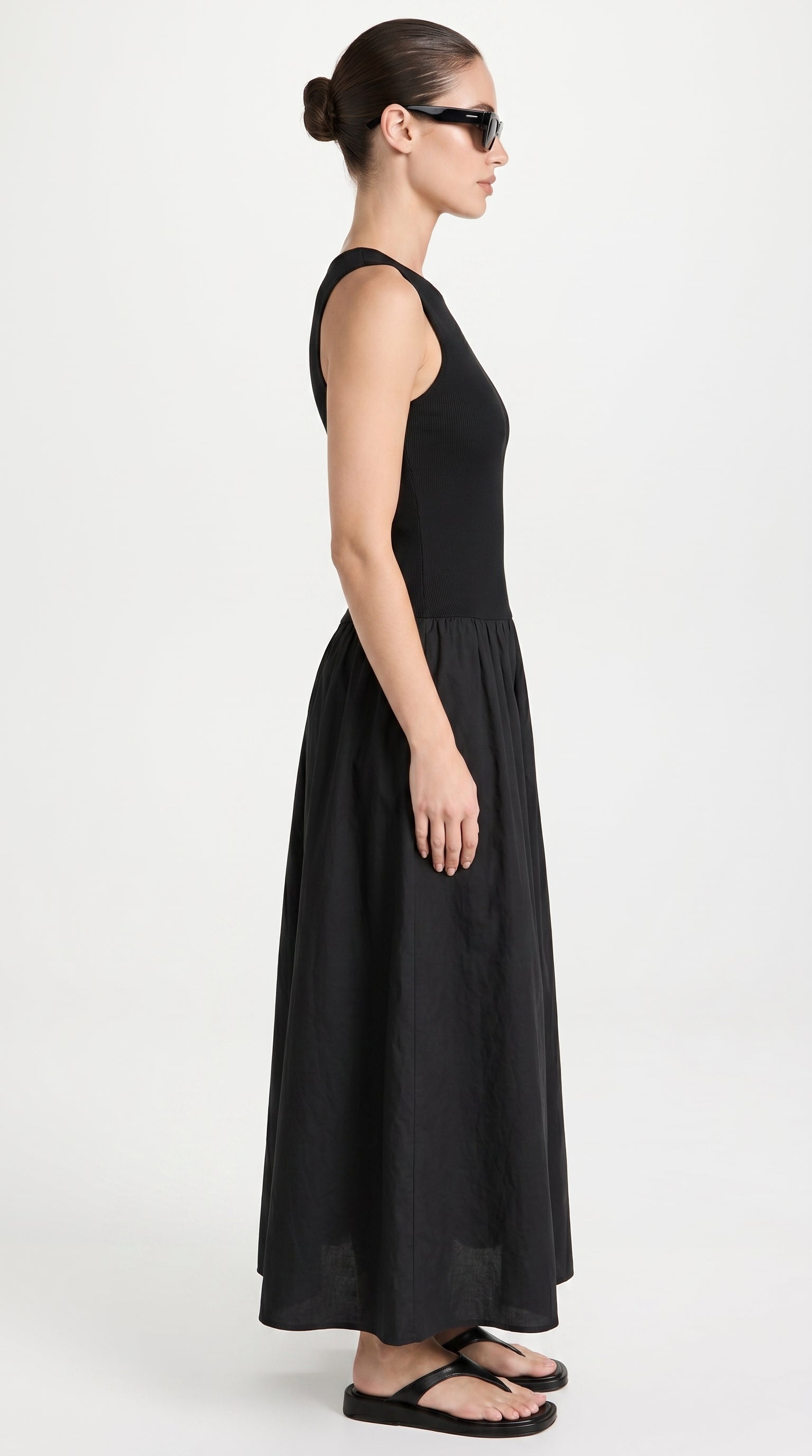 CÉLESTE | Sleeveless Sequined Evening Dress